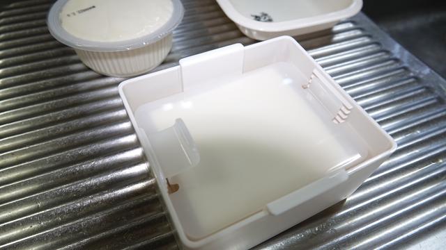 豆腐をおいしく食べたい。それなら、水切り器は大いに使う価値アリ！ | ギズモード・ジャパン