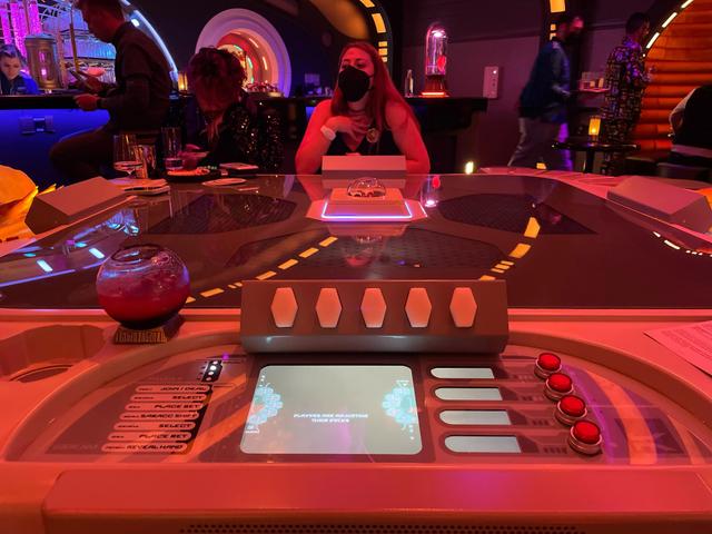 220301galaxticstarcruiserhotel04