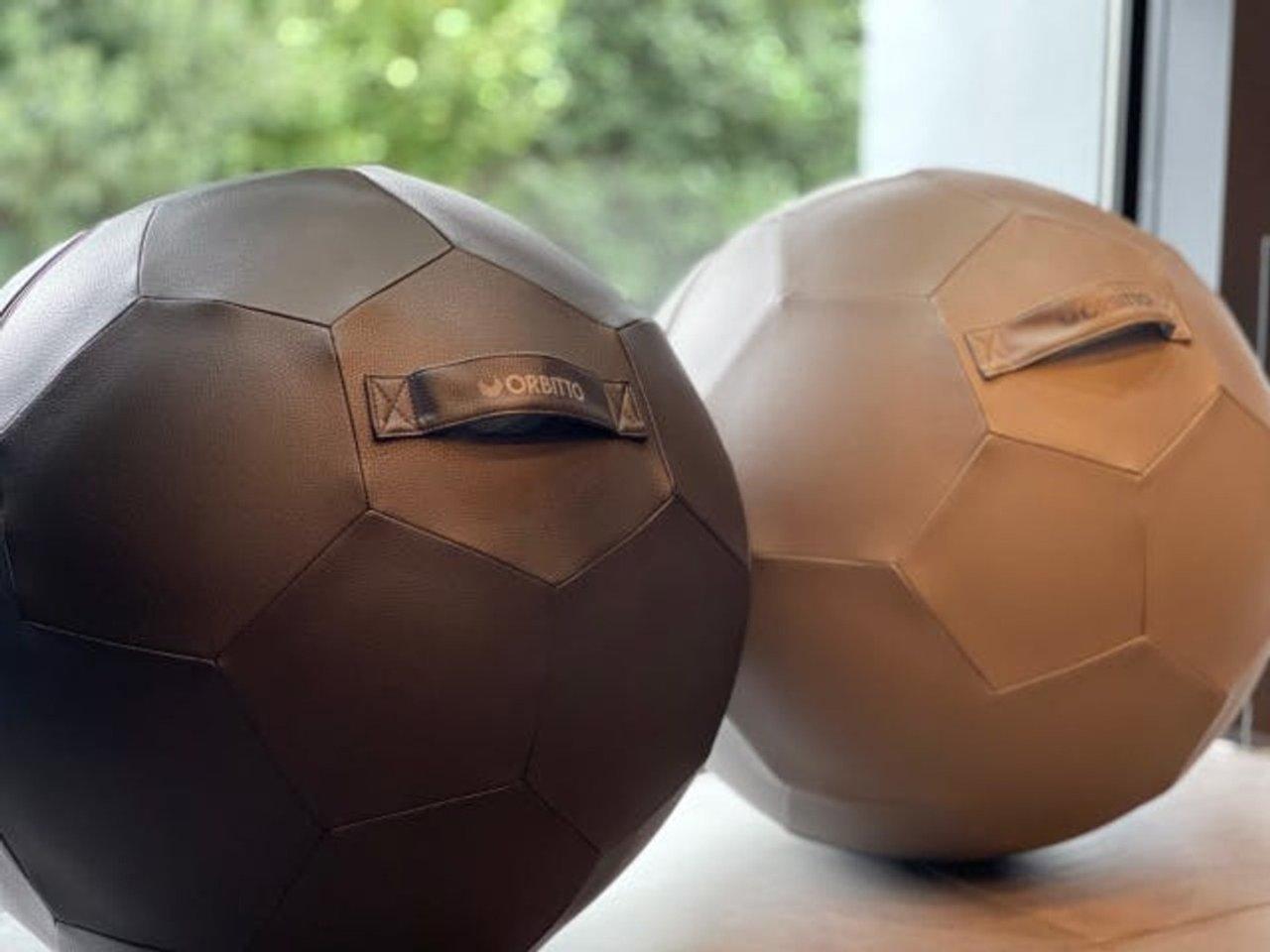 座り心地good スタイリッシュなデザインのバランスボールチェア ギズモード ジャパン 座り心地good スタイリッシュなデザインのバランスボールチェア ギズモード ジャパン