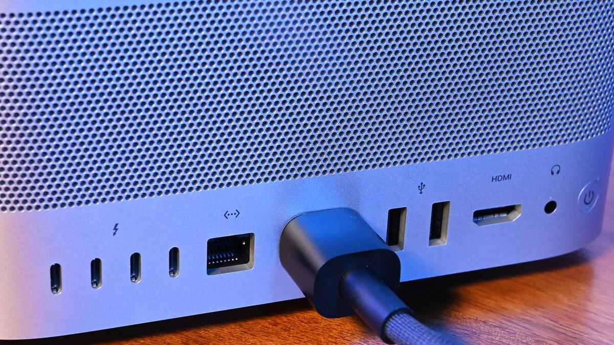 AppleのM1 Ultraは本当にバケモノか、WindowsユーザーがMac Studio使っ 