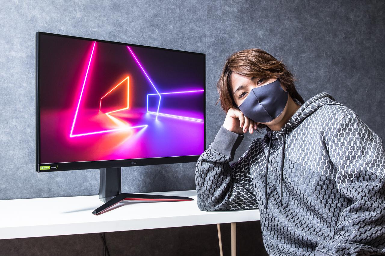 副業でYouTubeチャンネル登録者数40万人のゲーム実況者に聞く