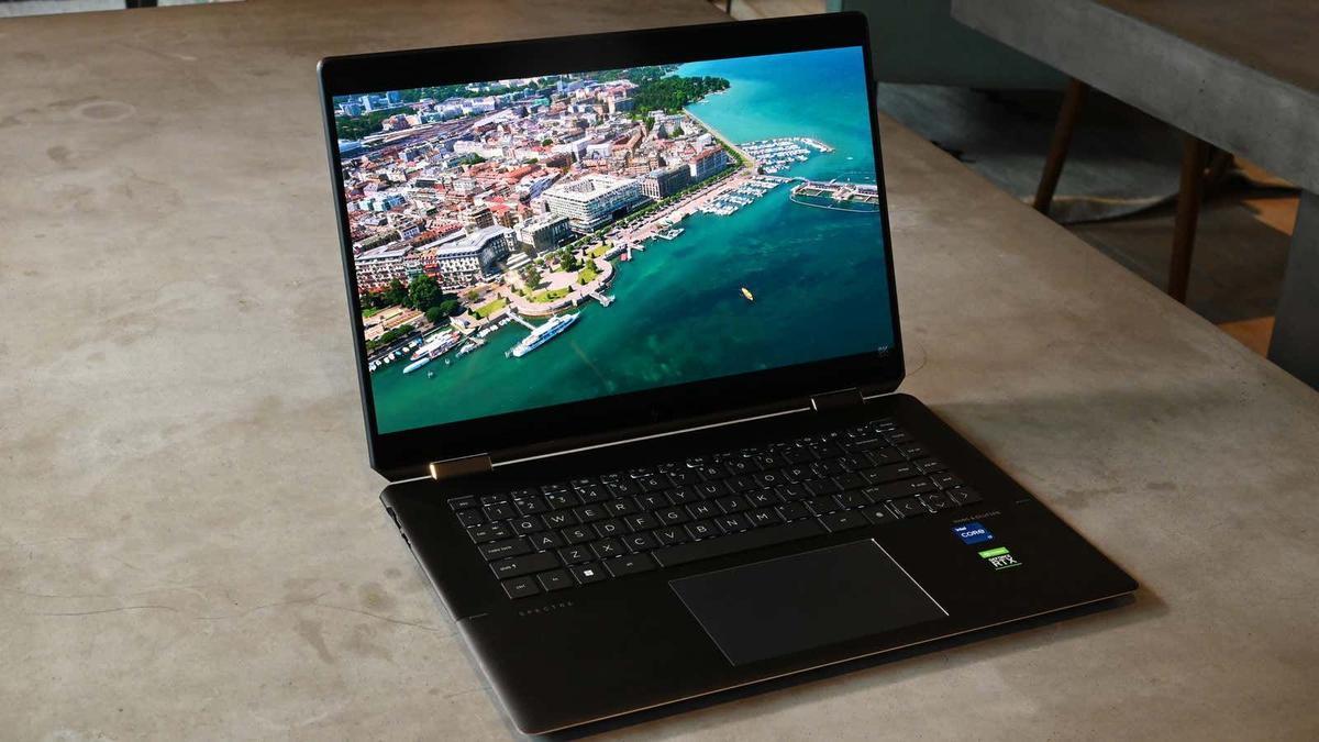 大きめ有機ELの2-in-1ならこれ。HP Spectre x360 16レビュー 