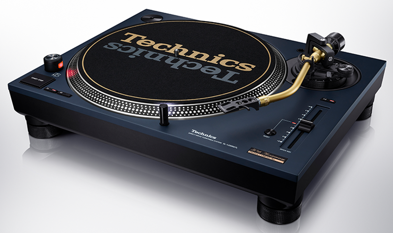 7色に咲きました。TechnicsのDJ用ターンテーブルが50周年記念モデルに