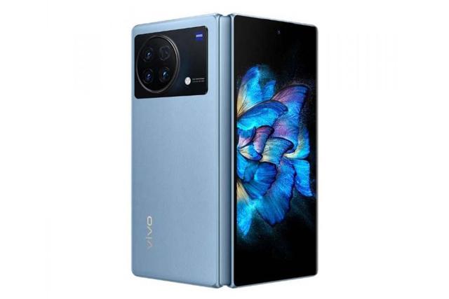 ハイスペック＆ZEISSカメラの｢Vivo X Fold｣、フォルダブルの中でも  