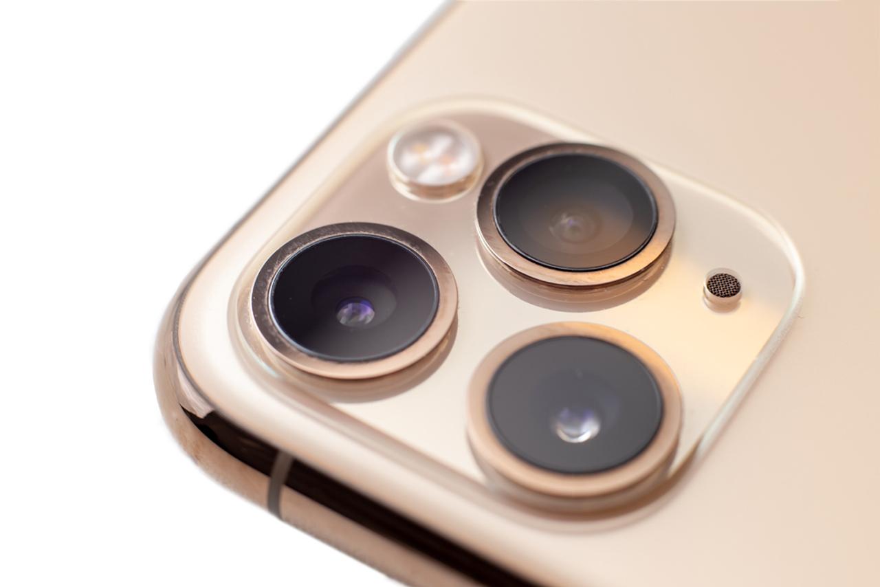 ギューンと光学ズーム。来年、iPhoneに高倍率な｢ペリスコープレンズ｣が搭載されるかも