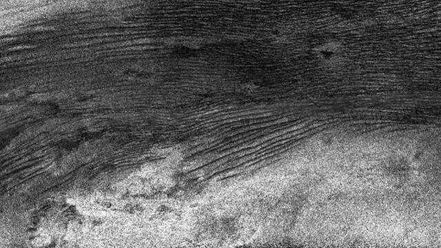 200623_beautifulsolarsystem_sanddunes