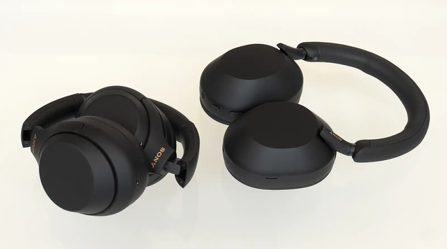 20220516Sony_foldability