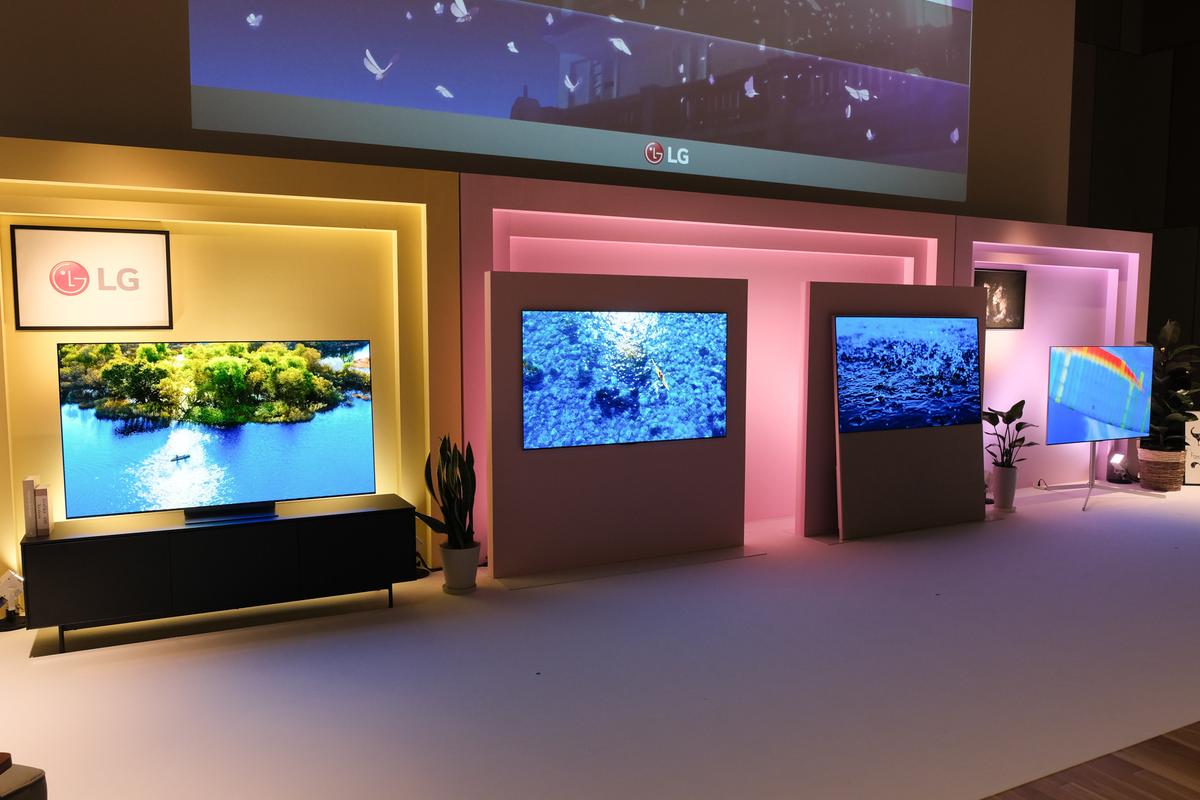 高画質への追求と、業界最小42インチの登場。LGが2022年の有機ELテレビ 