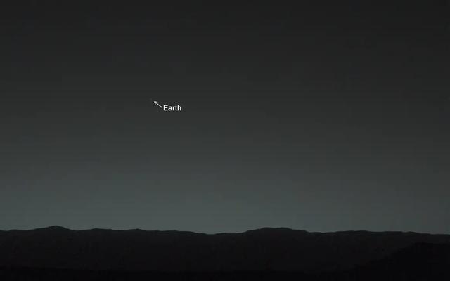 220530earth10