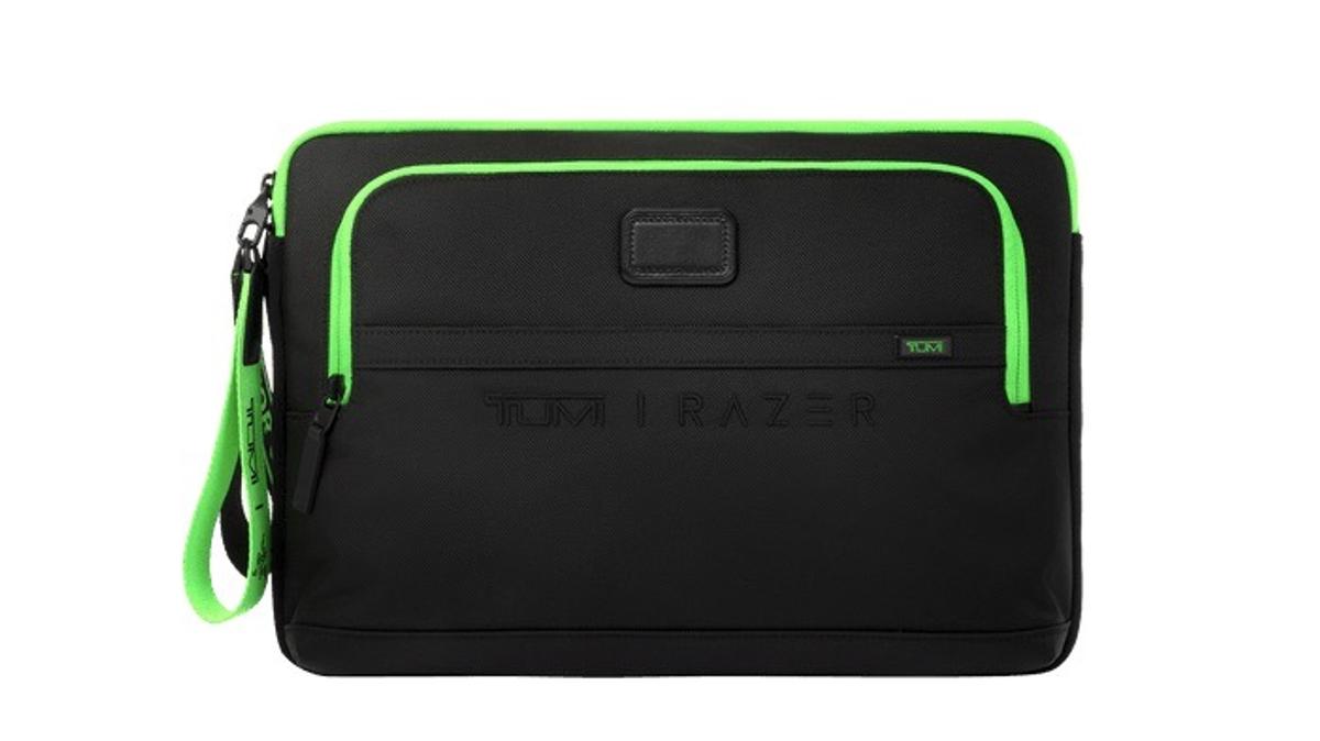 TUMIがRazerとコラボ。ゲーマー心に刺さるスパルタンなデザインの