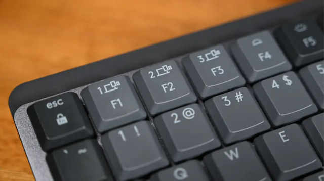 20220603LogicoolMXmini_lefttop