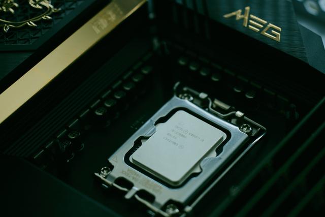 220310_gizmodo1400_re