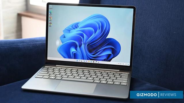 あと一歩で名作になれるお手頃ノートPC：Surface Laptop Go 2 