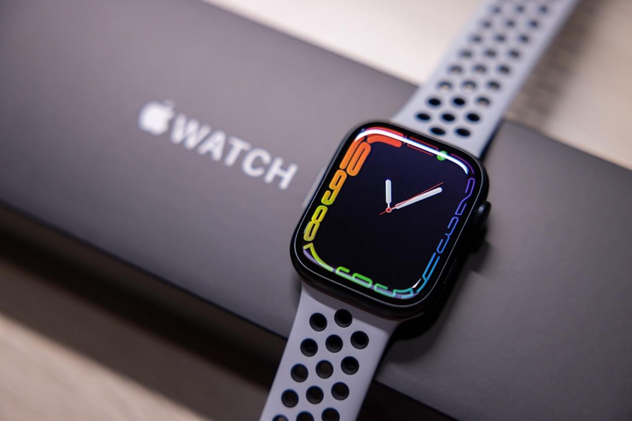 Apple Watch Series 8は、さらにディスプレイがデカくなる説