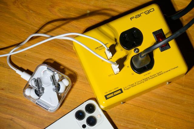 Fargo_yellow-1