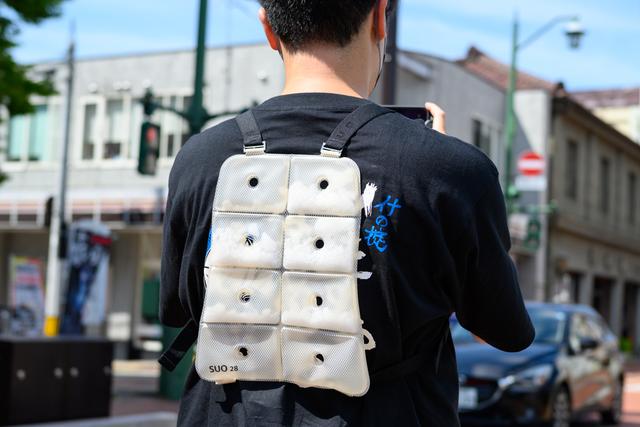 220729ICEVEST-10