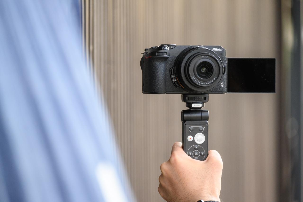 小さくて軽いVlog向けミラーレス一眼｢Nikon Z 30｣は、日常でも旅行でも使えるお手軽万能カメラだ！
