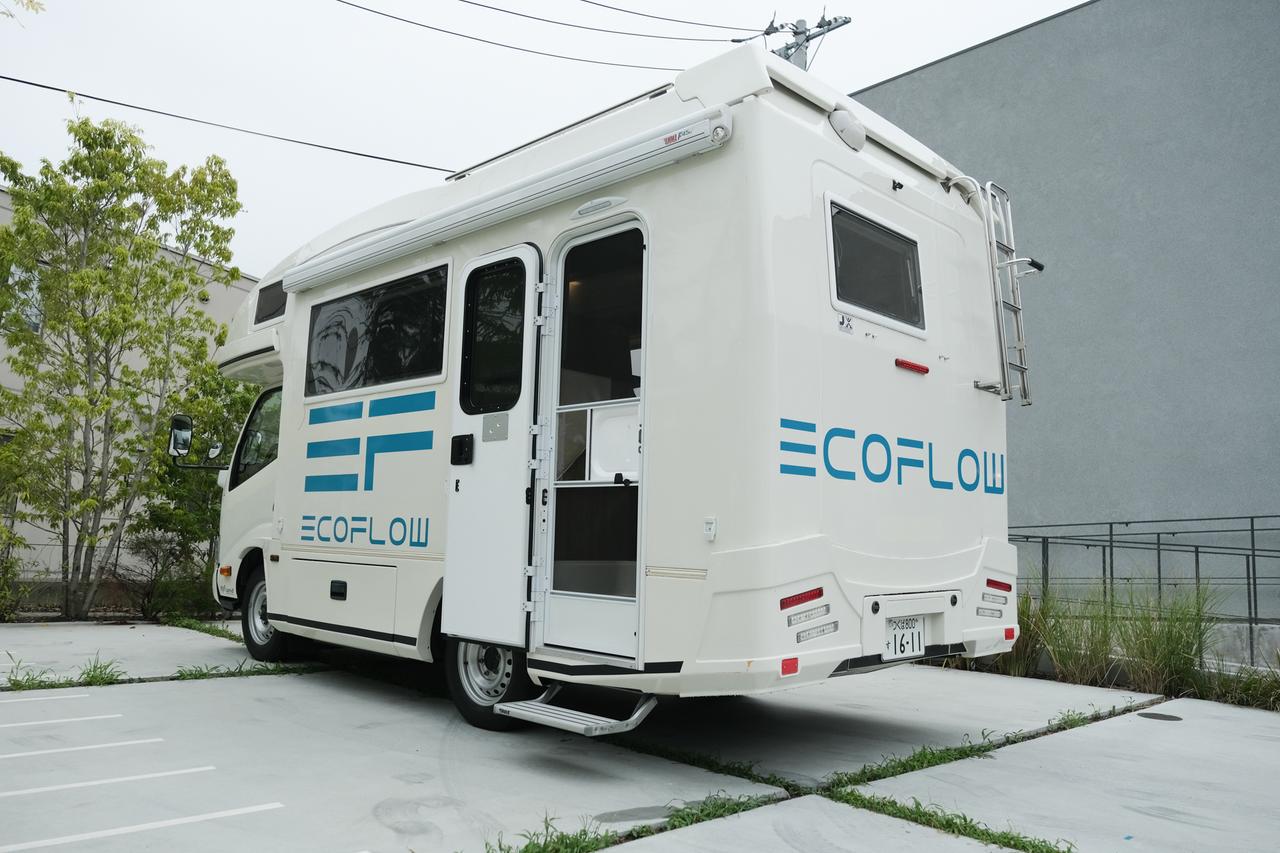 クーラーがソーラーで動いてる。EcoFlowパワーシステム搭載のキャンピングカーが夢の秘密基地だった