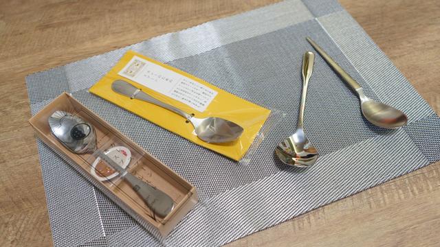 いつものカレーが食べやすく、もっとおいしく！ カレー特化型スプーン4種で食べ比べしてみた | ギズモード・ジャパン