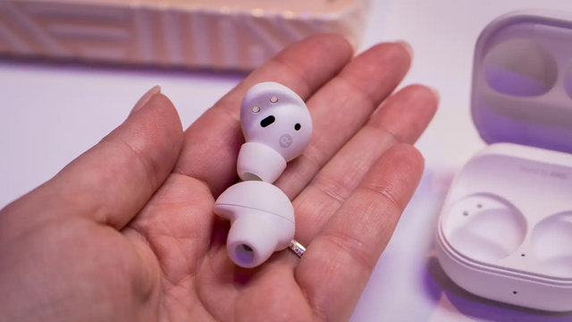 20220810GalaxyBuds