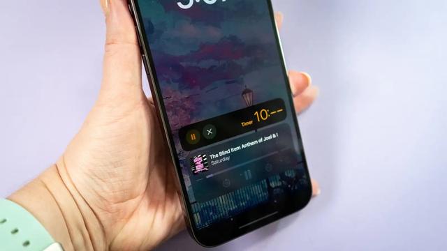 20220920iPhone14Pro_alwayson_dim