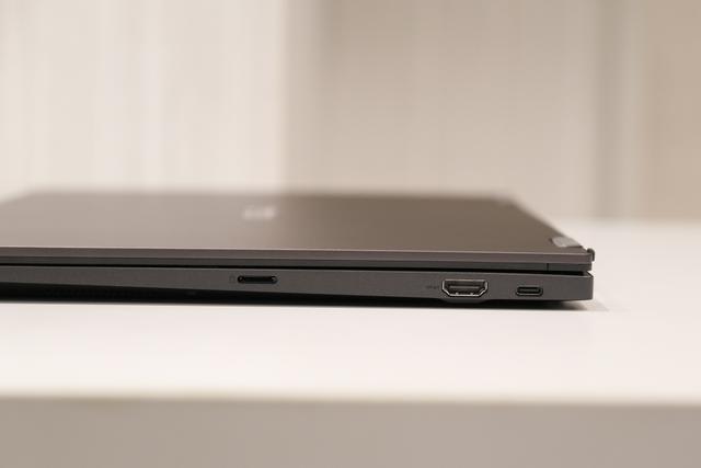 220927asusflipcs5_07