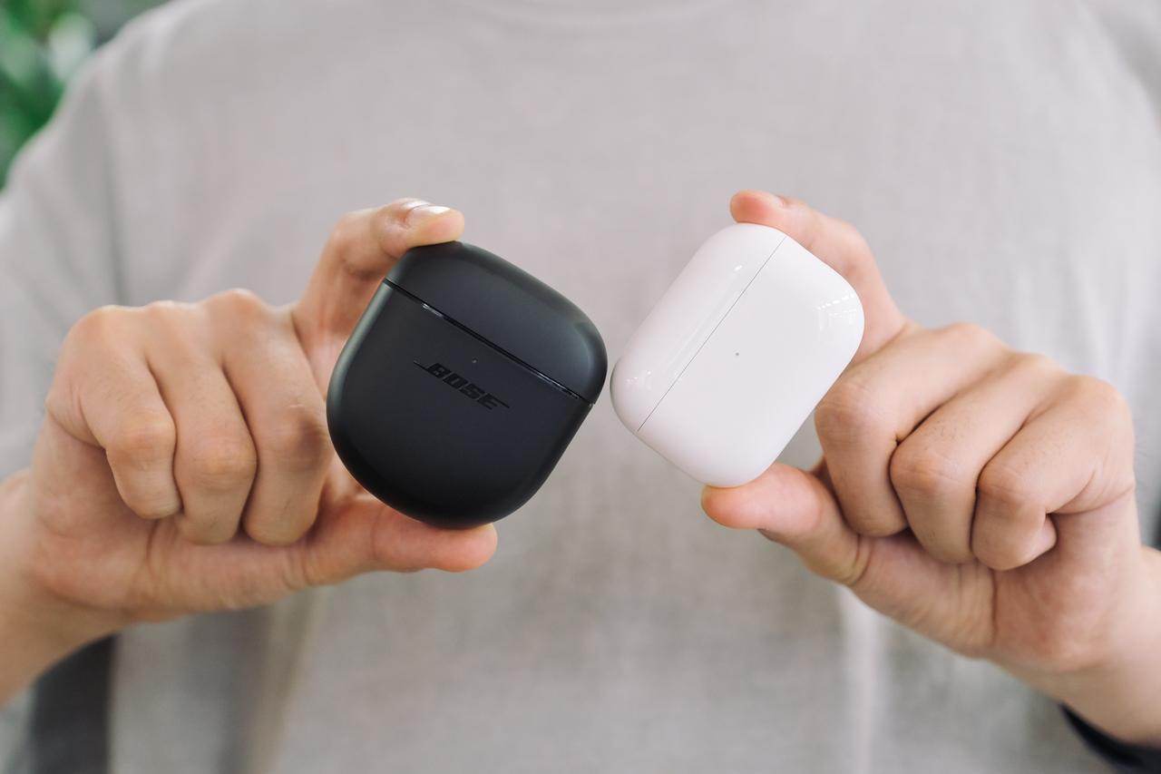 ｢Bose QuietComfort Earbuds II｣ vs ｢AirPods Pro 第2世代｣。至高のノイキャンイヤホンが決められない！