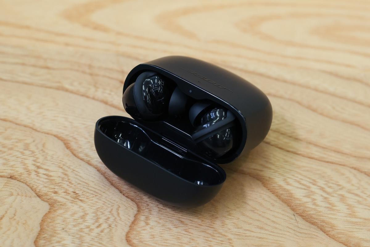 目の前から人が消える。「Bose QuietComfort Earbuds II」は、いま最も 