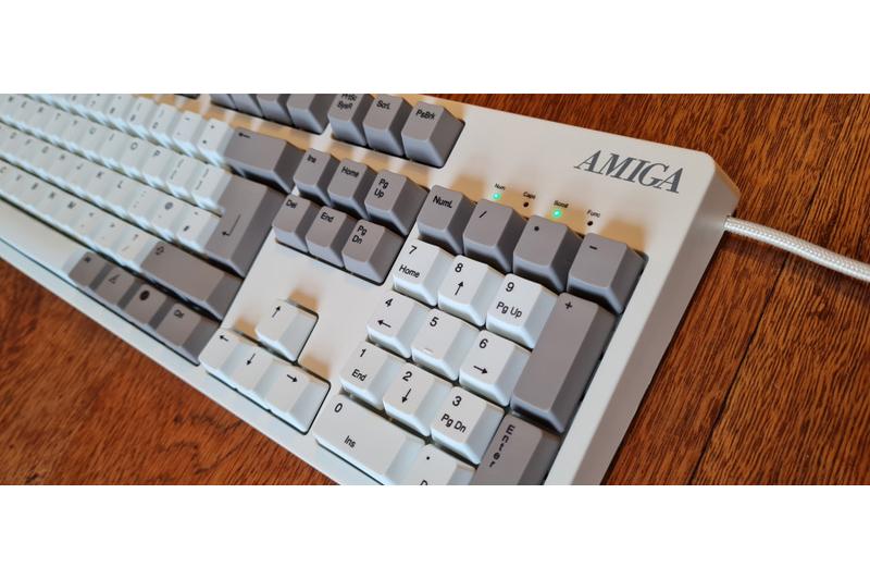 80sの伝説的マルチメディアPC、AMIGAが現代に蘇った!(キーボードのみ) | ギズモード・ジャパン