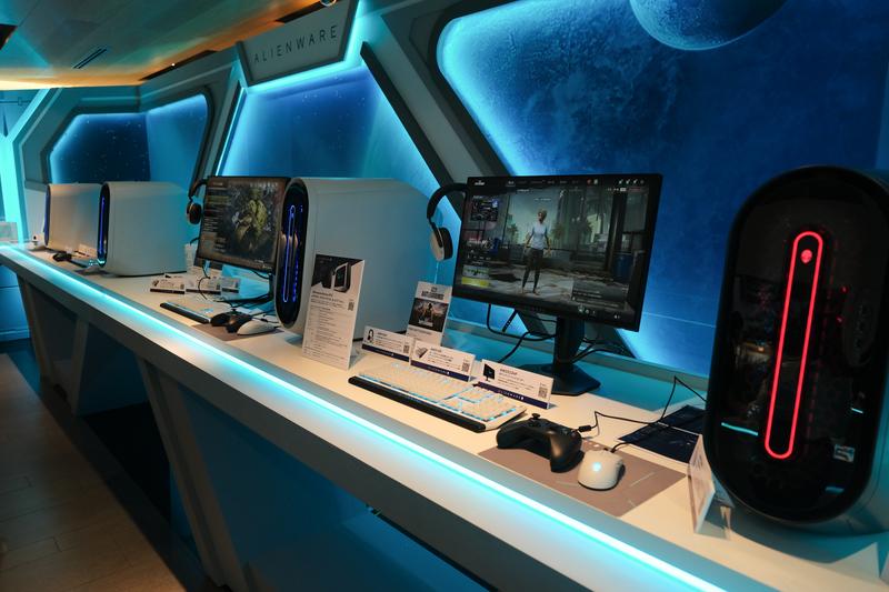 ようこそ、近未来空間へ。Alienwareのポップアップストアが代官山に期間限定オープン | ギズモード・ジャパン