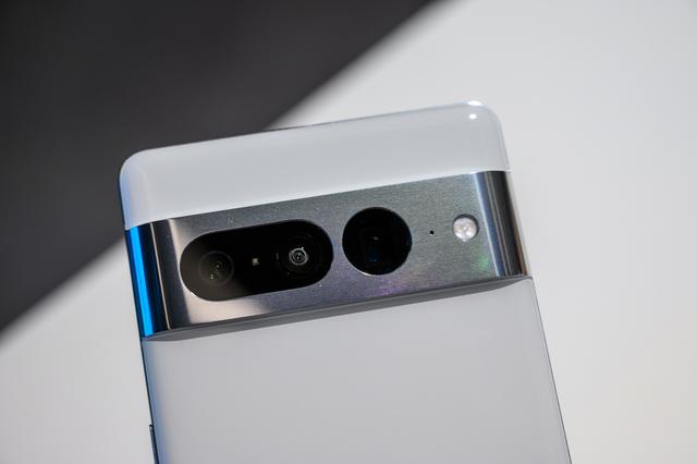 221007pixel-04