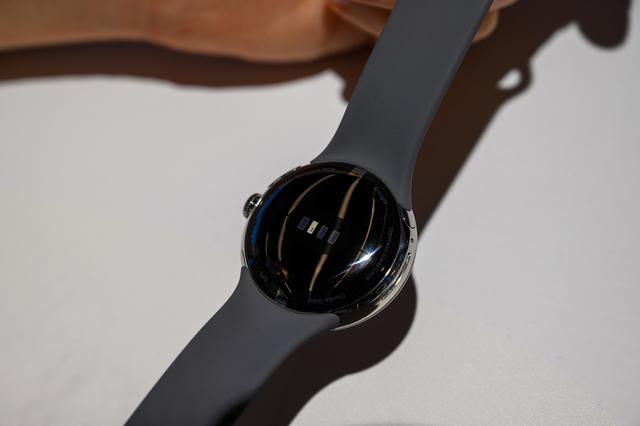 221007pixelwatch-03