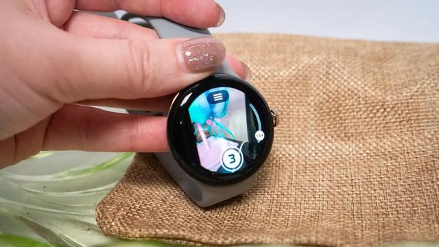 221014pixelwatchgalaxywatch404
