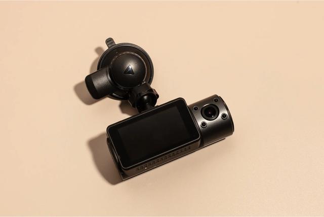 221017BestDashCam10