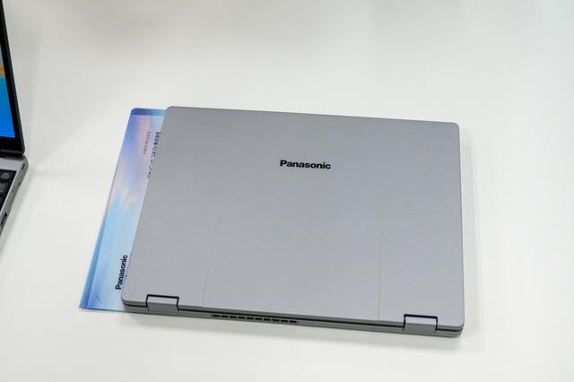 完売御礼。HD整いました】PanasonicレッツノートSZ+8GB RAM+SSD+Office