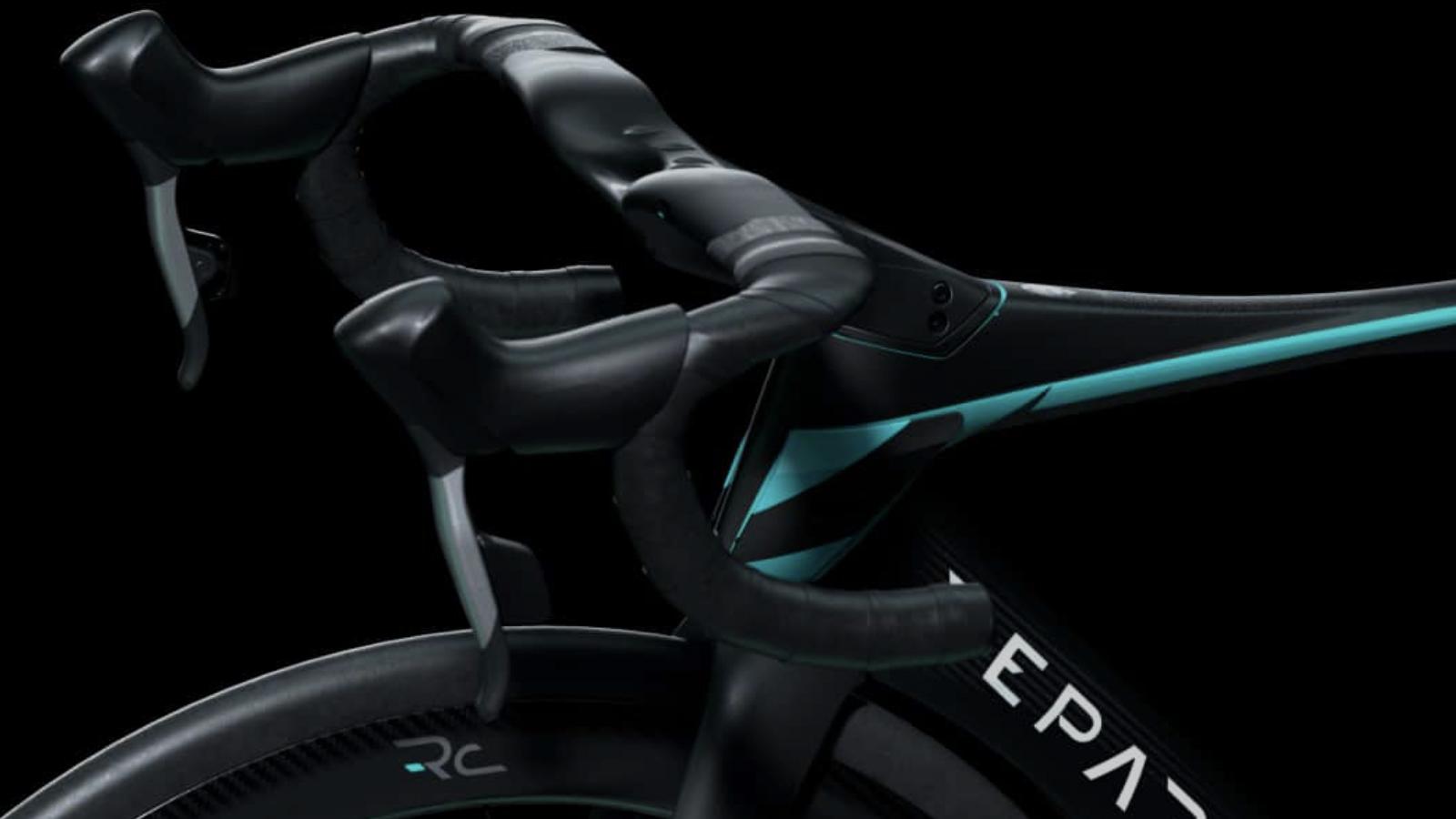 Bianchiがエアロロード｢Oltre｣シリーズを発表。F1カーの技術で