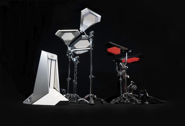 DL02_50th_model_drums