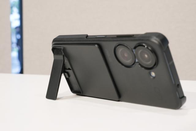 221102asuszenfone9_15