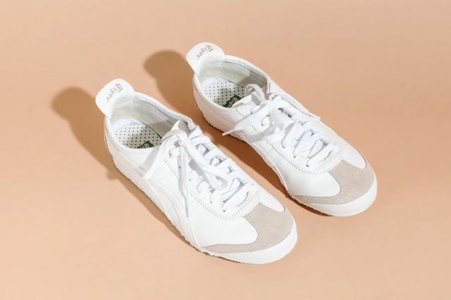 staff-pick-sneakers-2048px-4175