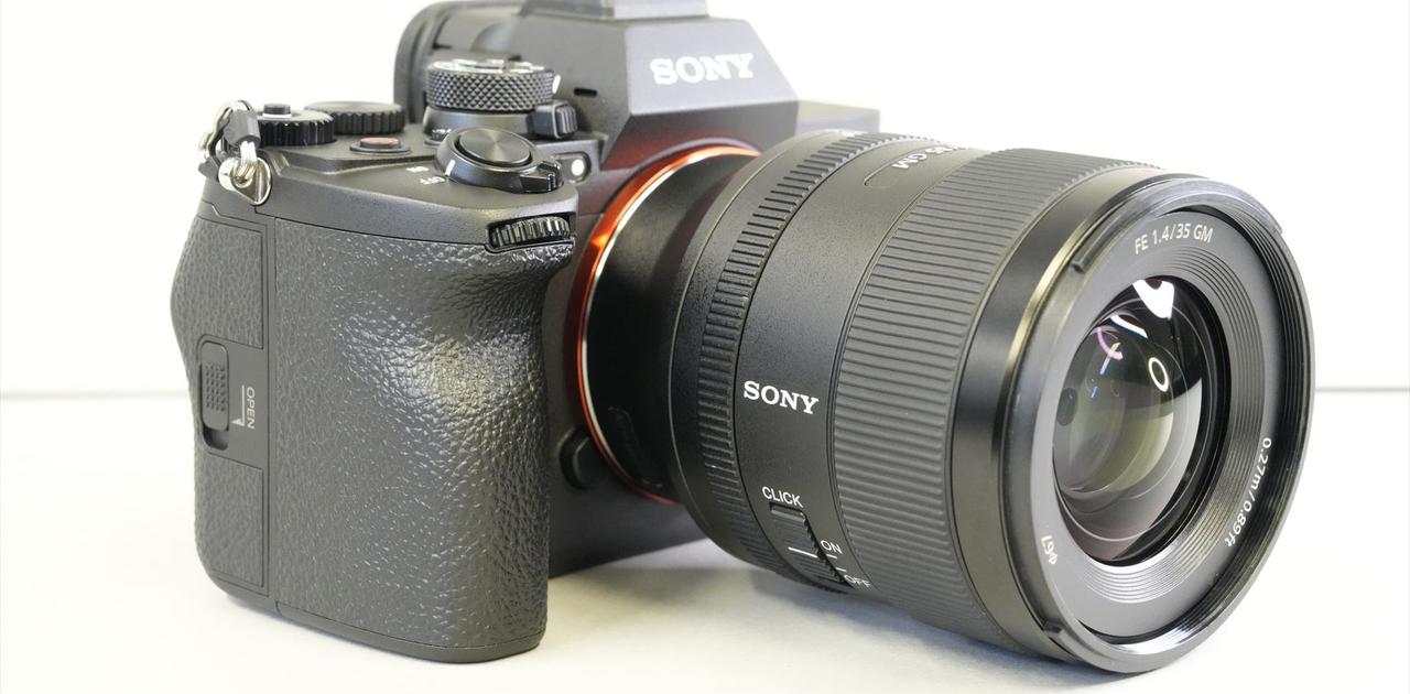 400mm望遠でも手持ちスローシャッターでいける。｢α7R V｣8段分の