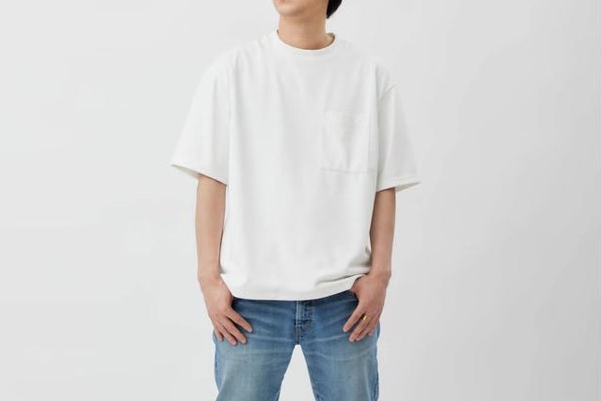 Tシャツなのに収納力が抜群!? ポケット付きなのにキレイ見えの逸品