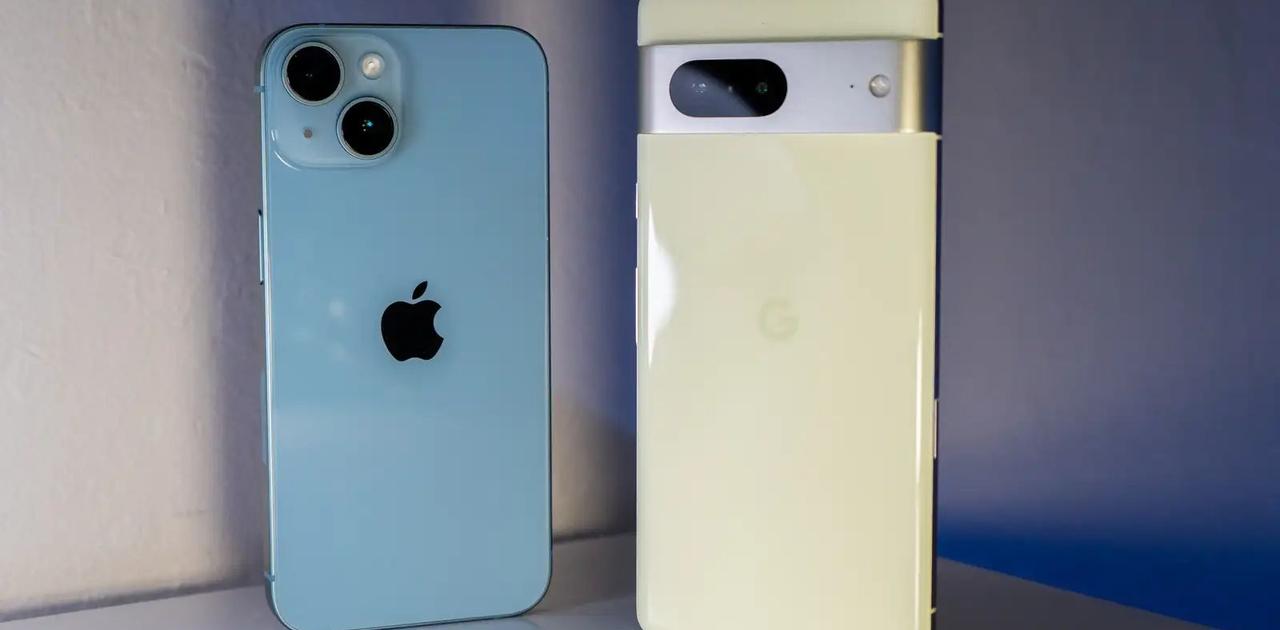 iPhone 14とPixel 7カメラ比較。夜に強いのはどっち？