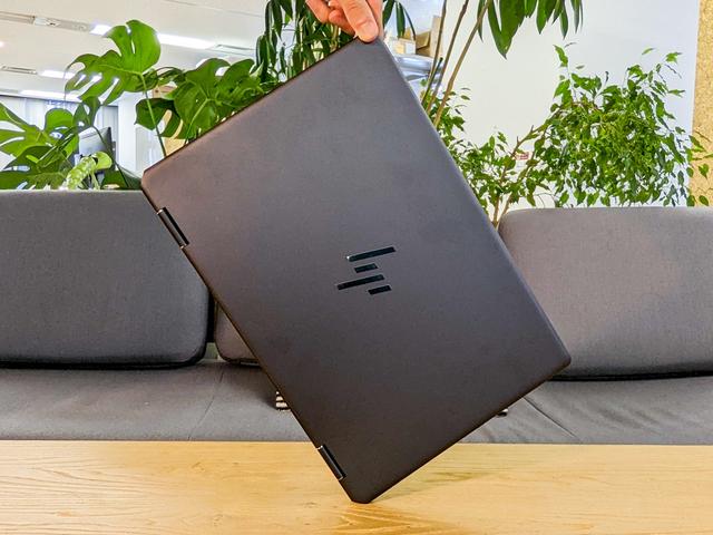 HP Spectre x360 16