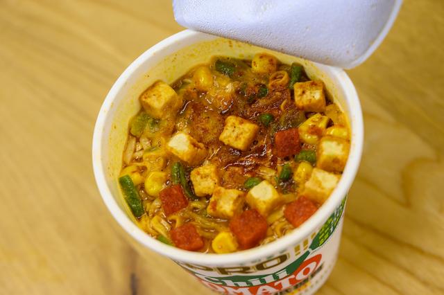 221125cupnoodle-02