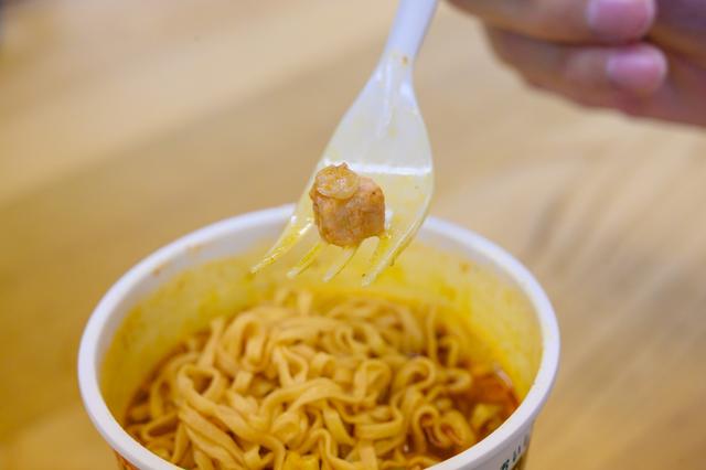 221125cupnoodle-03