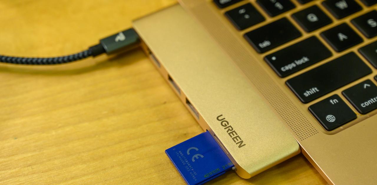 これのおかげでMacBook Airでも快適に仕事できてます。UGREENのUSB-Cハブが37％オフ #ブラックフライデー