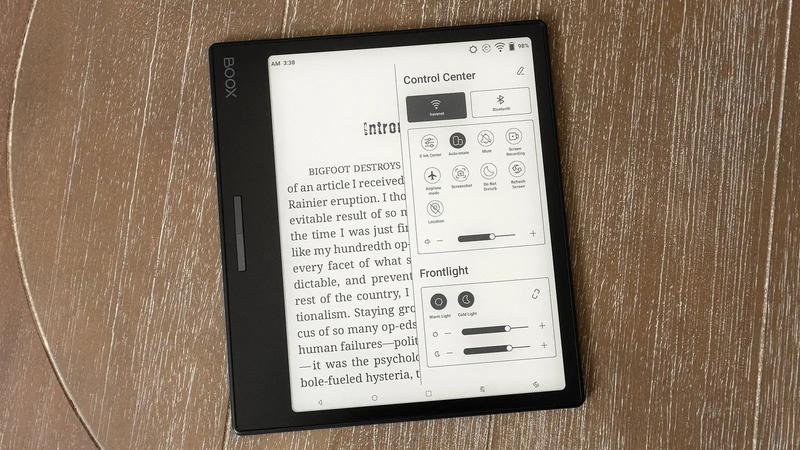 Kindleも他のアプリも入れられる電子書籍リーダー「Onyx Boox Leaf 2 