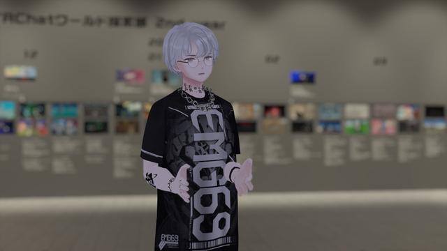 VRChat_2022-11-28_23-00-09.250_7680x4320_R