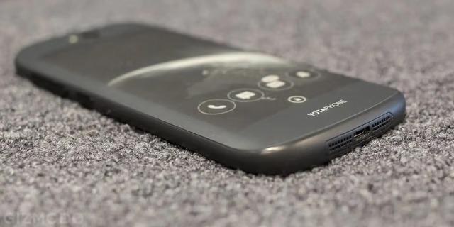 20220905Android_d_YotaPhone