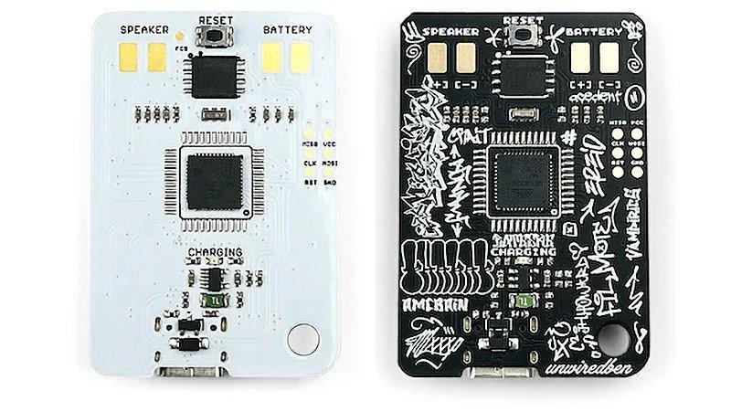 仕様が不思議な超ミニミニレトロゲーム機｢Arduboy Mini